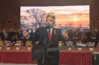 溫情暖冬，共賀生辰 | 燕達養護中心隆重舉辦新年首場集體生日會